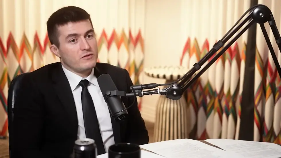 Sam Harris: Trump, Pandemic, Twitter, Elon, Bret, IDW, Kanye, AI & UFOs | Lex Fridman Podcast #365 033