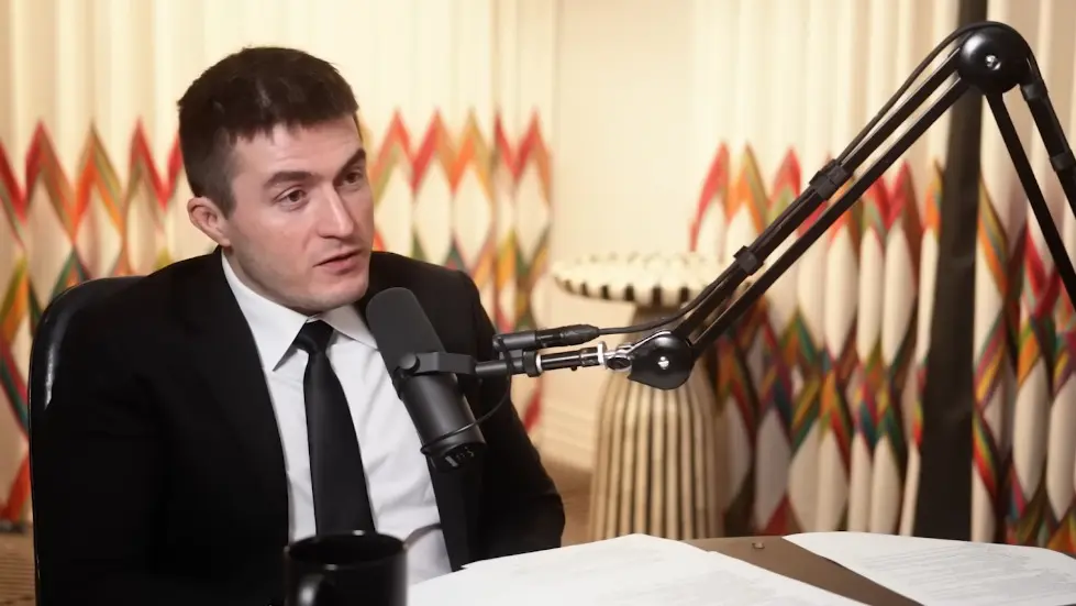 Sam Harris: Trump, Pandemic, Twitter, Elon, Bret, IDW, Kanye, AI & UFOs | Lex Fridman Podcast #365 042