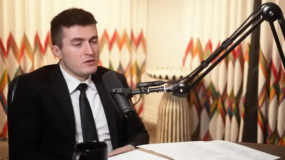 Sam Harris: Trump, Pandemic, Twitter, Elon, Bret, IDW, Kanye, AI & UFOs | Lex Fridman Podcast #365 095