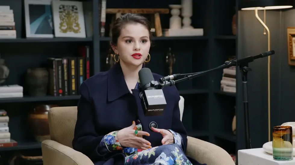 Selena Gomez ON: How To STOP Insecurity & TRULY LOVE YOURSELF To The Core | Jay Shetty 006