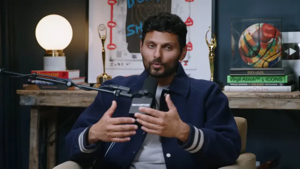 Selena Gomez ON: How To STOP Insecurity & TRULY LOVE YOURSELF To The Core | Jay Shetty 007