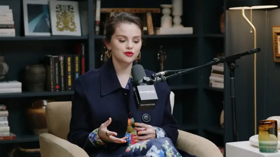 Selena Gomez ON: How To STOP Insecurity & TRULY LOVE YOURSELF To The Core | Jay Shetty 015