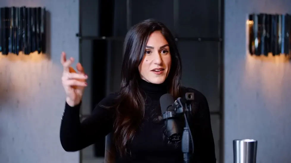 Behaviour Change Scientist: How I Lost 120lbs With Kindness: Shahroo Izadi | E222 025