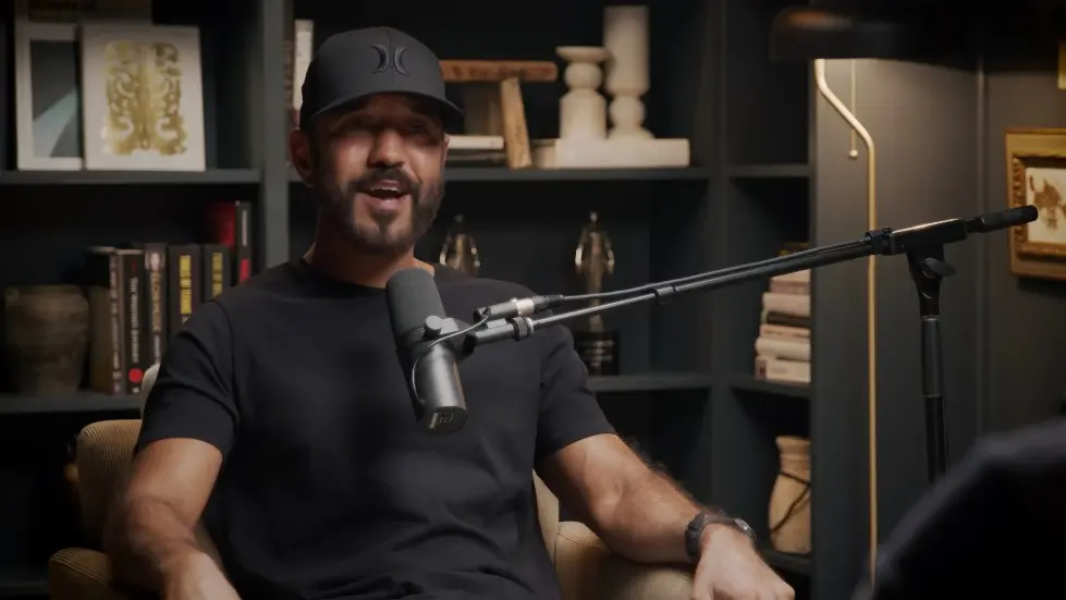 LONGEVITY: The Daily Hacks To COMPLETELY HEAL Your Body & Mind! | Shawn Stevenson & Jay Shetty 010