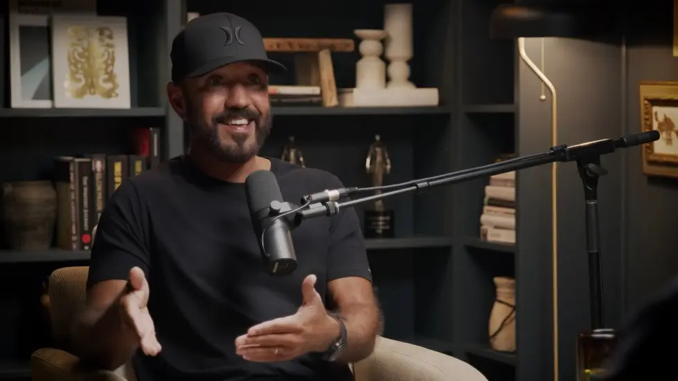 LONGEVITY: The Daily Hacks To COMPLETELY HEAL Your Body & Mind! | Shawn Stevenson & Jay Shetty 038