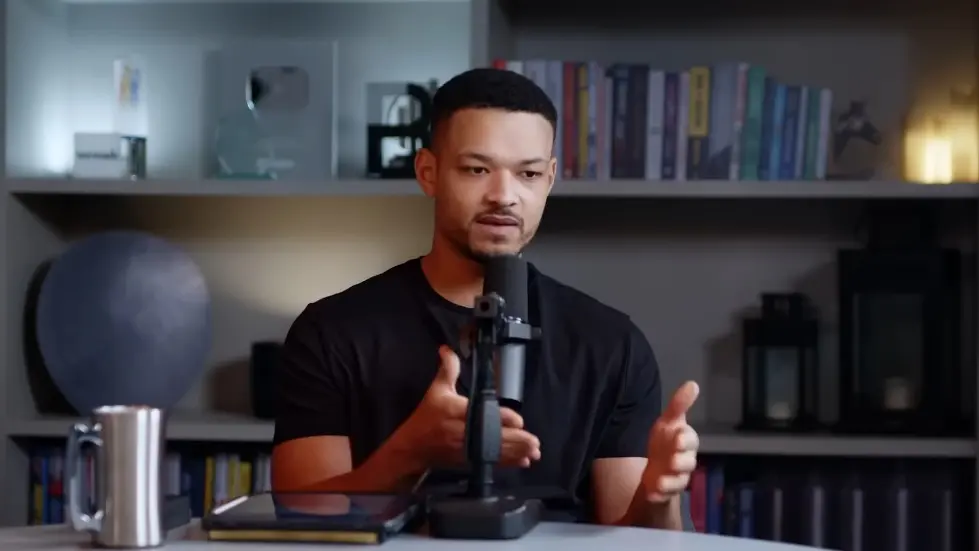 Simon Sinek: Opens Up About His Struggle With Loneliness, Love & Dating! | E230 013