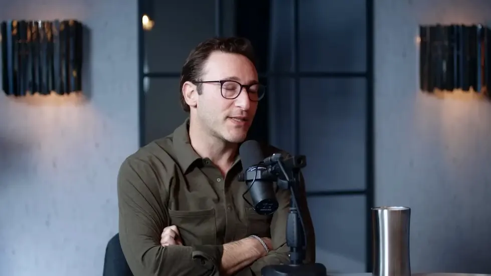 Simon Sinek: Opens Up About His Struggle With Loneliness, Love & Dating! | E230 018