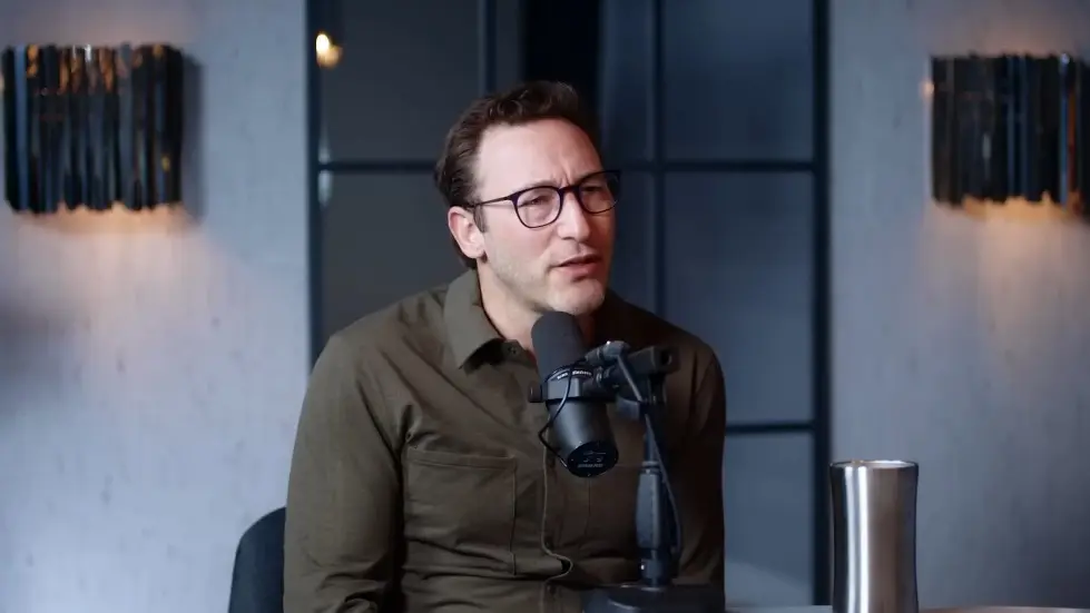 Simon Sinek: Opens Up About His Struggle With Loneliness, Love & Dating! | E230 027