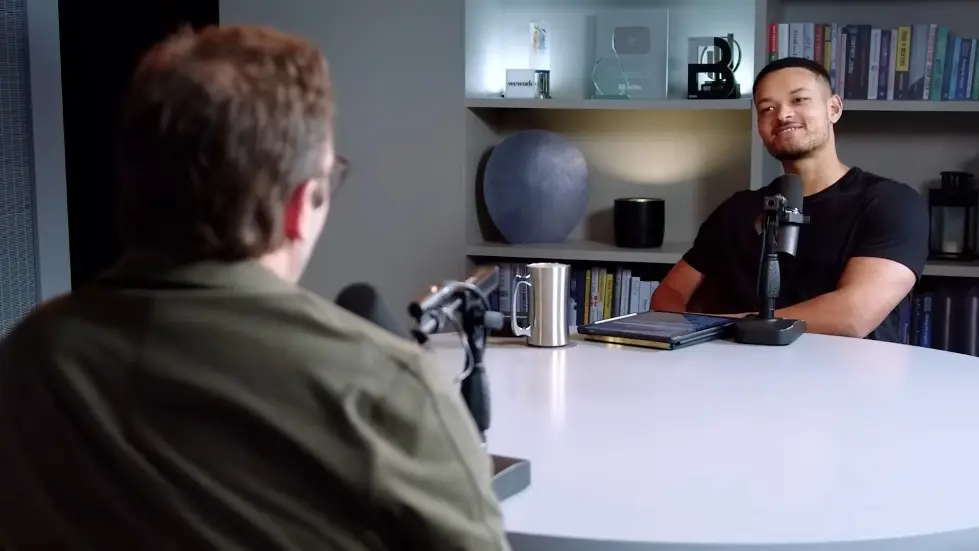 Simon Sinek: Opens Up About His Struggle With Loneliness, Love & Dating! | E230 052