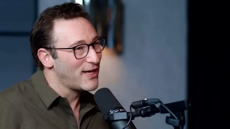 Simon Sinek: Opens Up About His Struggle With Loneliness, Love & Dating! | E230 057