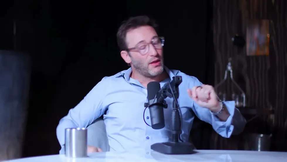 Simon Sinek: The Number One Reason Why You&rsquo;re Not Succeeding | E145 035