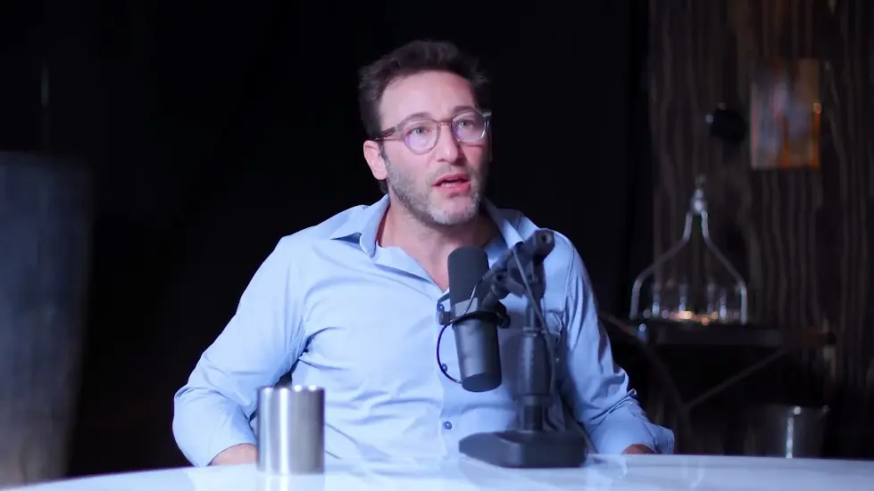 Simon Sinek: The Number One Reason Why You&rsquo;re Not Succeeding | E145 048