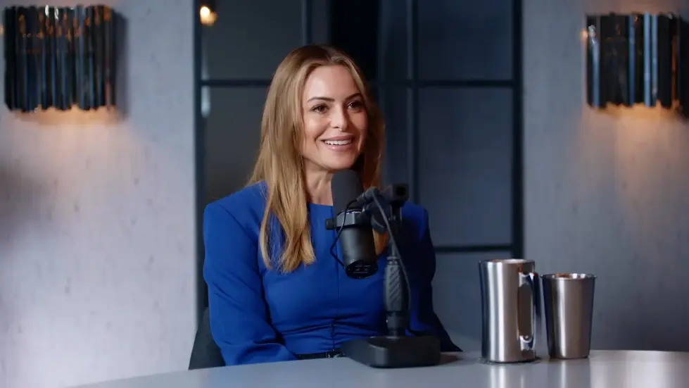 NastyGal Founder: I Was A Stripper! A Shoplifter! Then Built A $400m Business! Sophia Amoruso | E239 003