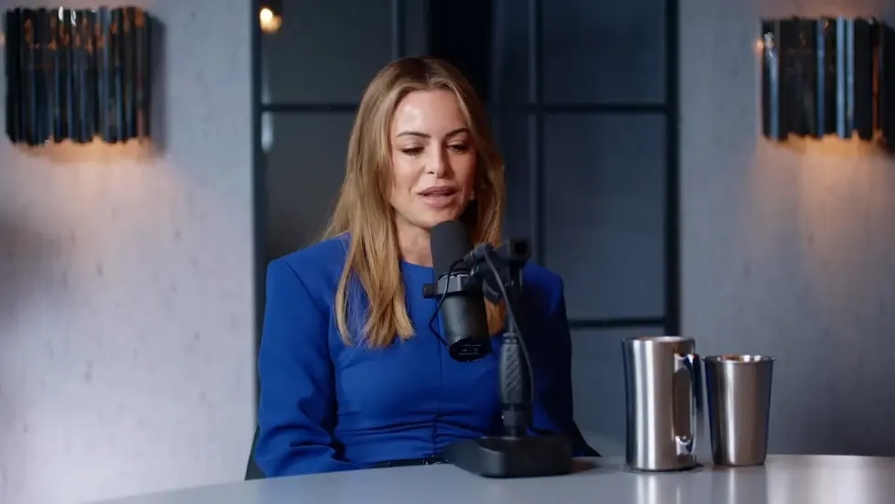 NastyGal Founder: I Was A Stripper! A Shoplifter! Then Built A $400m Business! Sophia Amoruso | E239 006