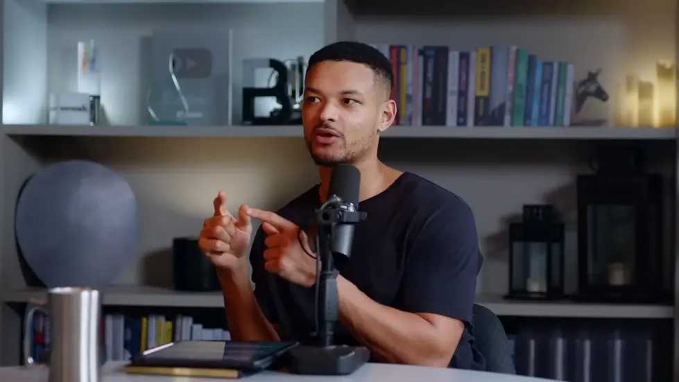 NastyGal Founder: I Was A Stripper! A Shoplifter! Then Built A $400m Business! Sophia Amoruso | E239 015