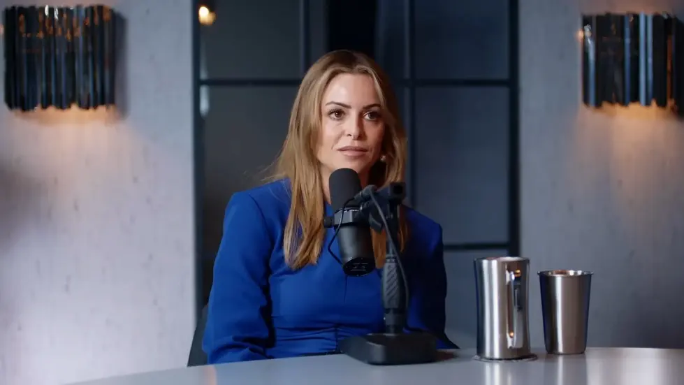 NastyGal Founder: I Was A Stripper! A Shoplifter! Then Built A $400m Business! Sophia Amoruso | E239 032