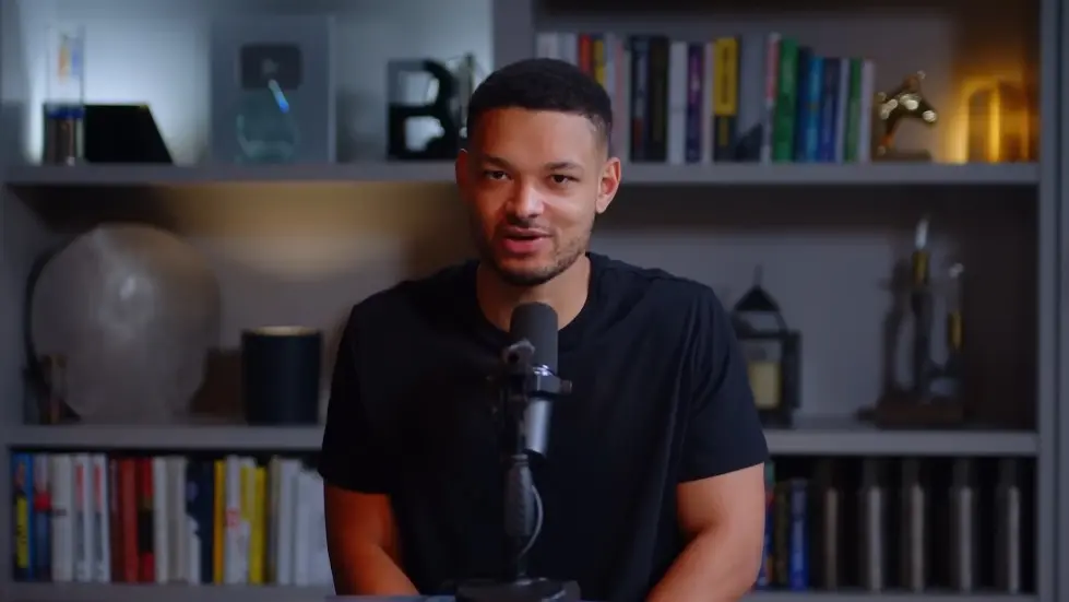 NastyGal Founder: I Was A Stripper! A Shoplifter! Then Built A $400m Business! Sophia Amoruso | E239 035