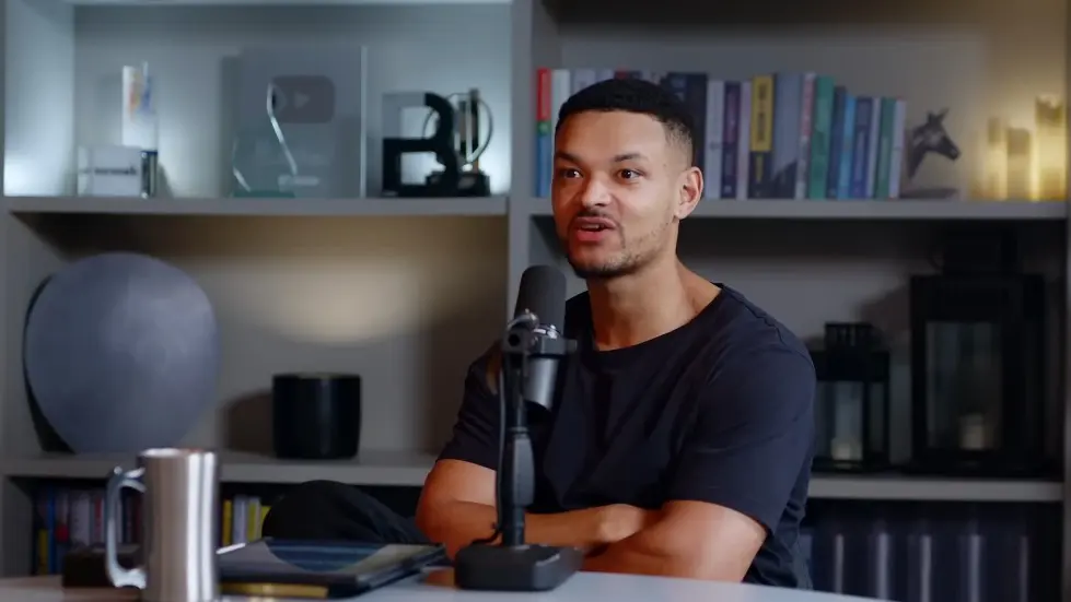 NastyGal Founder: I Was A Stripper! A Shoplifter! Then Built A $400m Business! Sophia Amoruso | E239 047