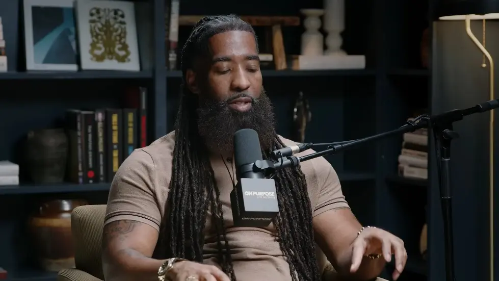 LOVE EXPERT ON: When A Man TRULY LOVES You, He Will DO THIS! | Stephan Speaks & Jay Shetty 003