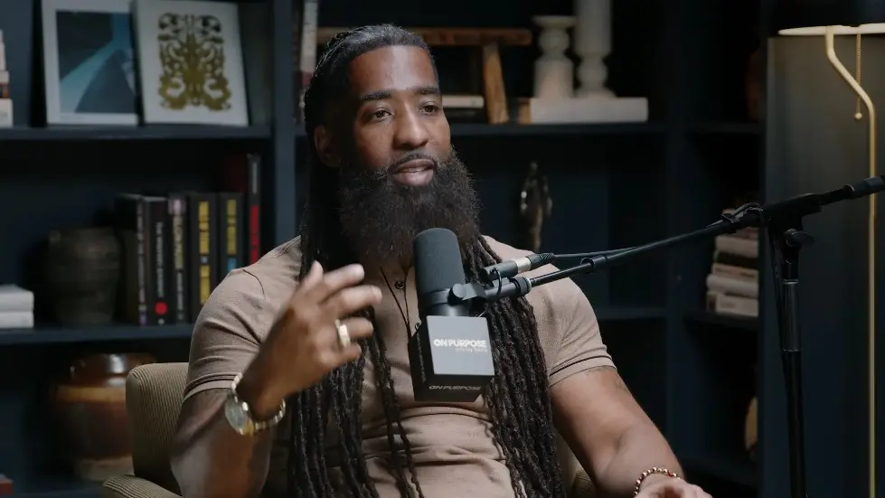 LOVE EXPERT ON: When A Man TRULY LOVES You, He Will DO THIS! | Stephan Speaks & Jay Shetty 011