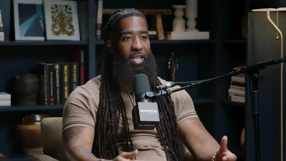 LOVE EXPERT ON: When A Man TRULY LOVES You, He Will DO THIS! | Stephan Speaks & Jay Shetty 016