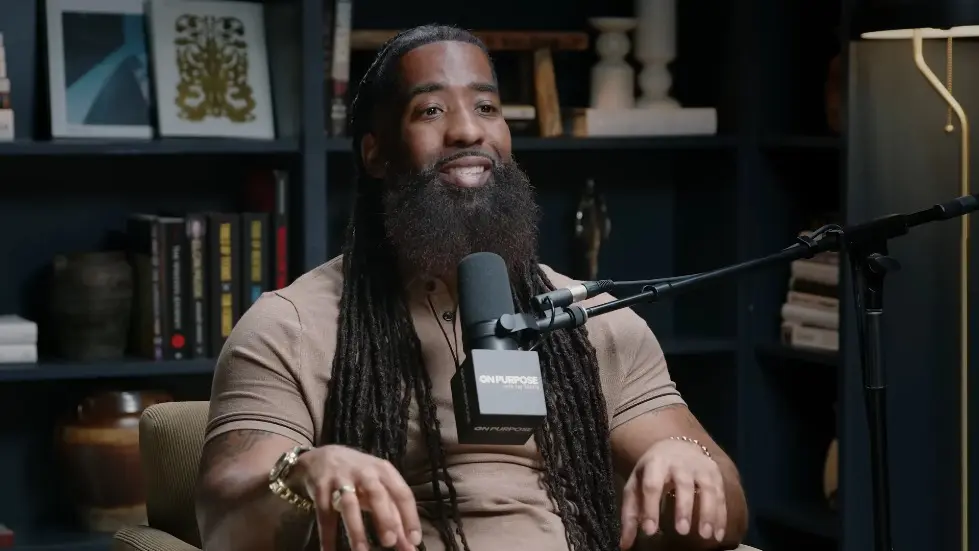 LOVE EXPERT ON: When A Man TRULY LOVES You, He Will DO THIS! | Stephan Speaks & Jay Shetty 017