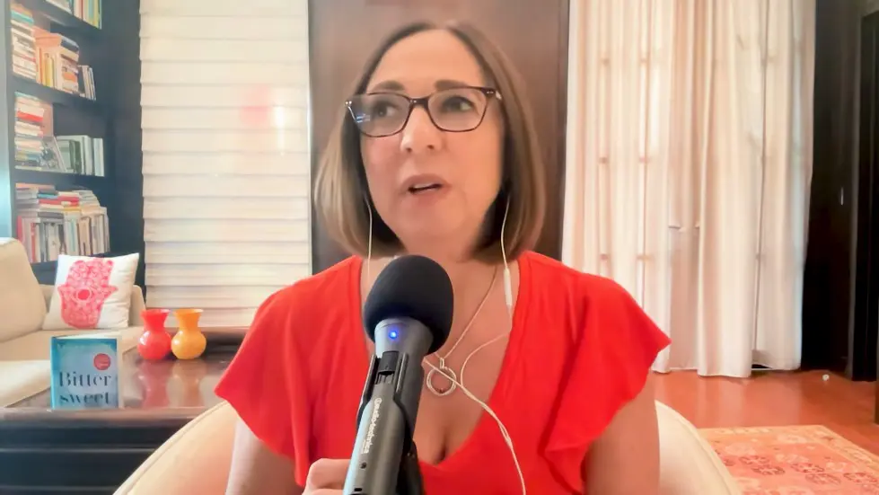 When You Feel SAD or LONELY In Life, WATCH THIS! (Heal Your Trauma) | Susan Cain & Jay Shetty 010