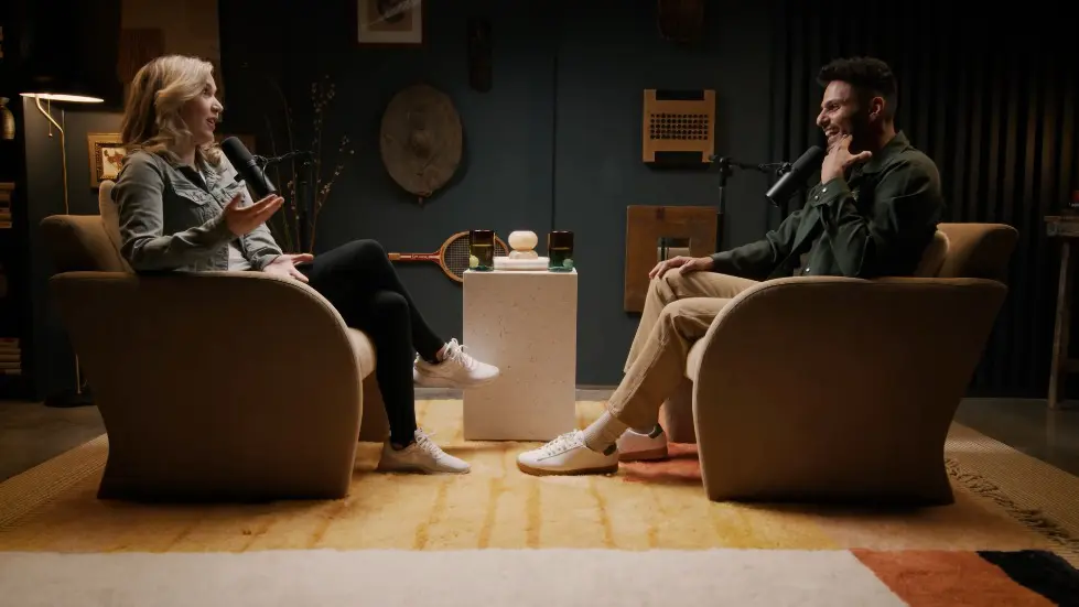 Taylor Tomlinson ON: The Quarter-Life Crisis & How to Let Go of Toxic Relationships 011