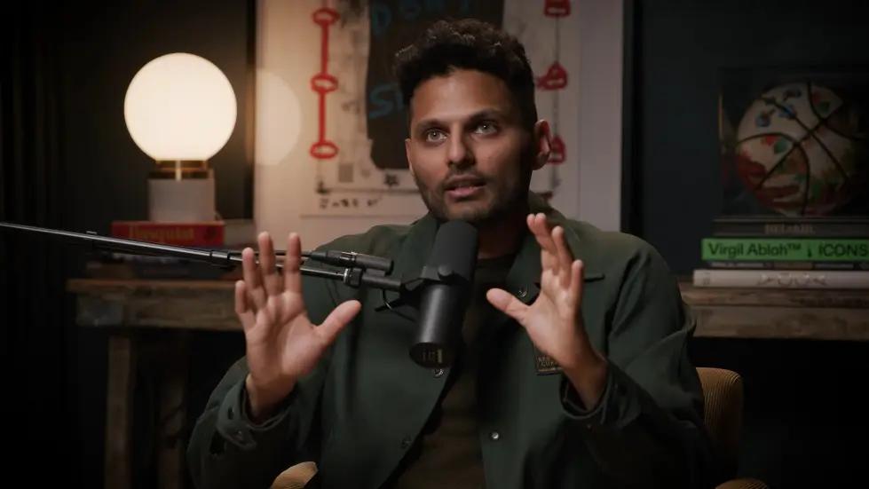 Taylor Tomlinson ON: The Quarter-Life Crisis & How to Let Go of Toxic Relationships 023