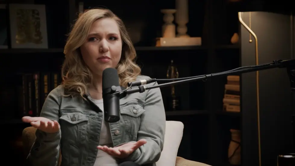 Taylor Tomlinson ON: The Quarter-Life Crisis & How to Let Go of Toxic Relationships 032