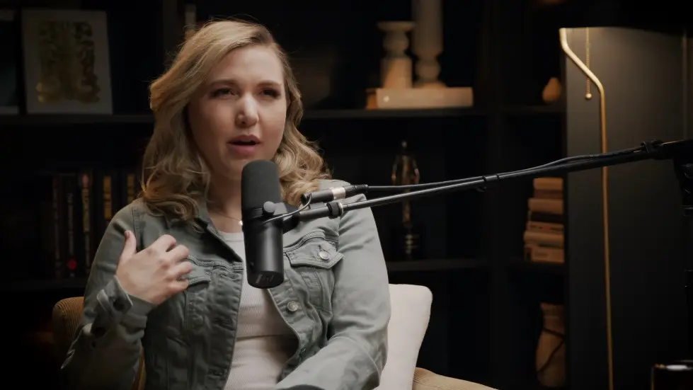 Taylor Tomlinson ON: The Quarter-Life Crisis & How to Let Go of Toxic Relationships 036