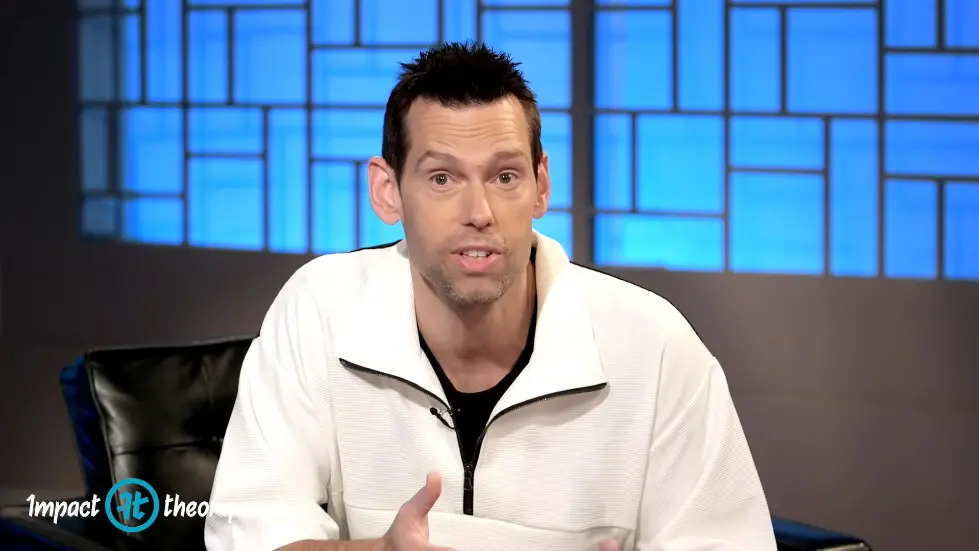 "I Got RICH When I Started DOING THIS!" (Copy These Billionaire Habits) | Tilman Fertittia 002