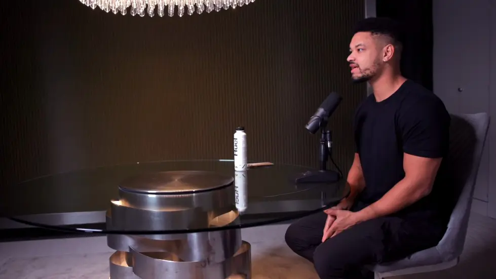 Monzo CEO On Death Threats, Depression & Digital Banking Wars - Tom Blomfield | E86 002