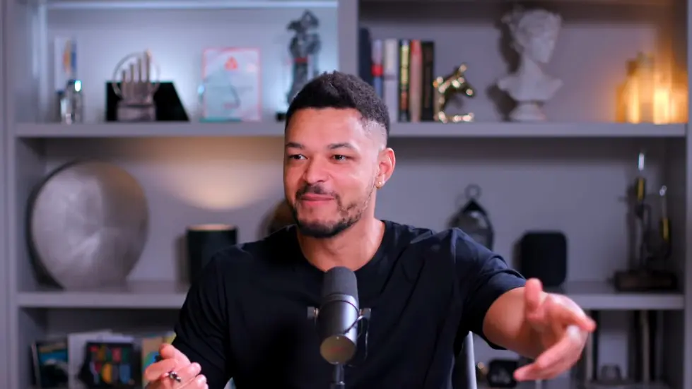 Monzo CEO On Death Threats, Depression & Digital Banking Wars - Tom Blomfield | E86 023