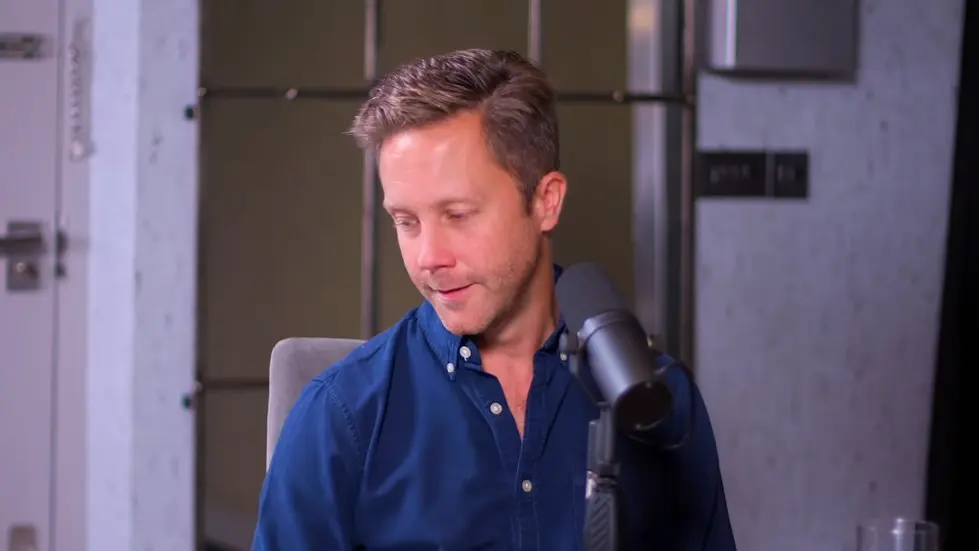 Monzo CEO On Death Threats, Depression & Digital Banking Wars - Tom Blomfield | E86 032