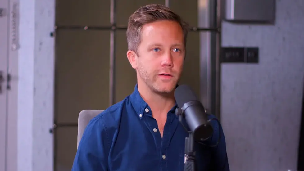 Monzo CEO On Death Threats, Depression & Digital Banking Wars - Tom Blomfield | E86 038