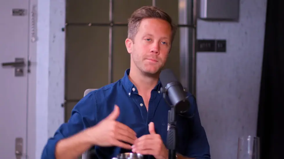 Monzo CEO On Death Threats, Depression & Digital Banking Wars - Tom Blomfield | E86 047