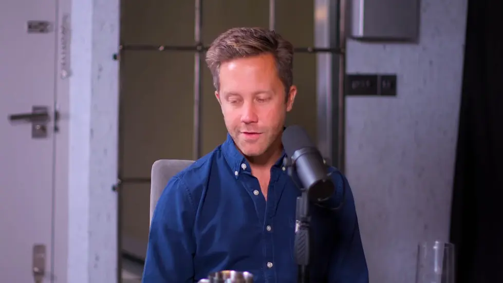 Monzo CEO On Death Threats, Depression & Digital Banking Wars - Tom Blomfield | E86 048