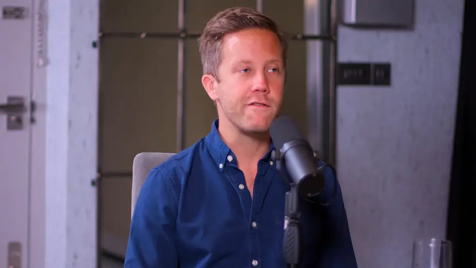 Monzo CEO On Death Threats, Depression & Digital Banking Wars - Tom Blomfield | E86 052