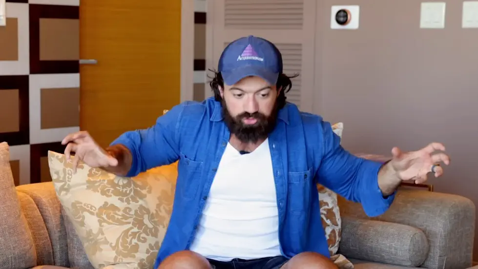 Alex Hormozi: 1.2M Followers in 6 Months… My Content Marketing Strategy REVEALED 002