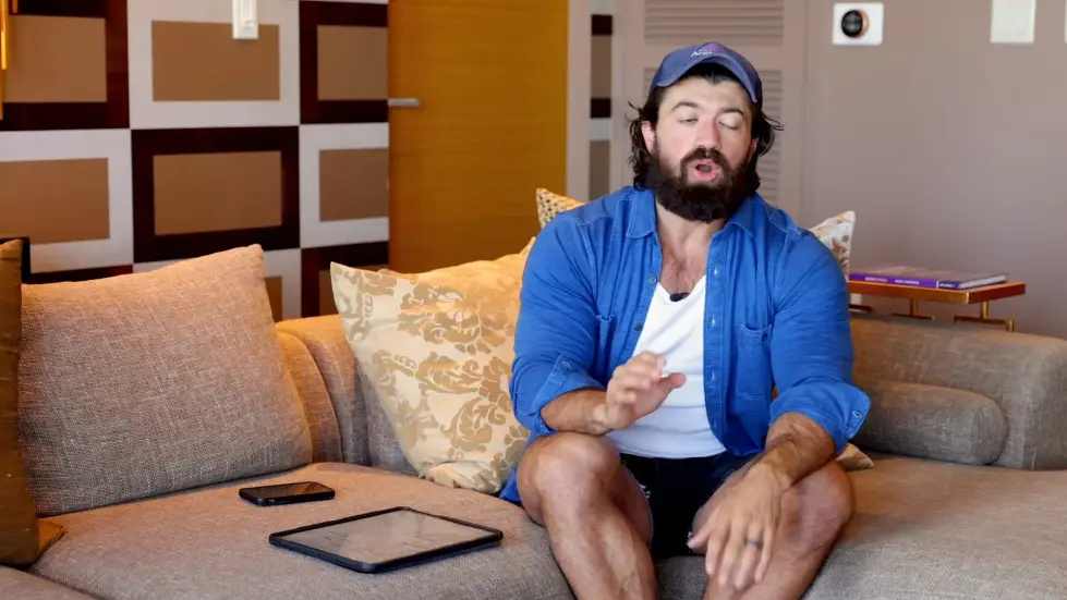 Alex Hormozi: 1.2M Followers in 6 Months… My Content Marketing Strategy REVEALED 003