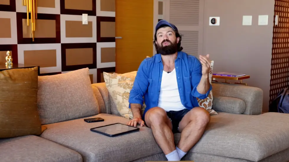 Alex Hormozi: 1.2M Followers in 6 Months… My Content Marketing Strategy REVEALED 006