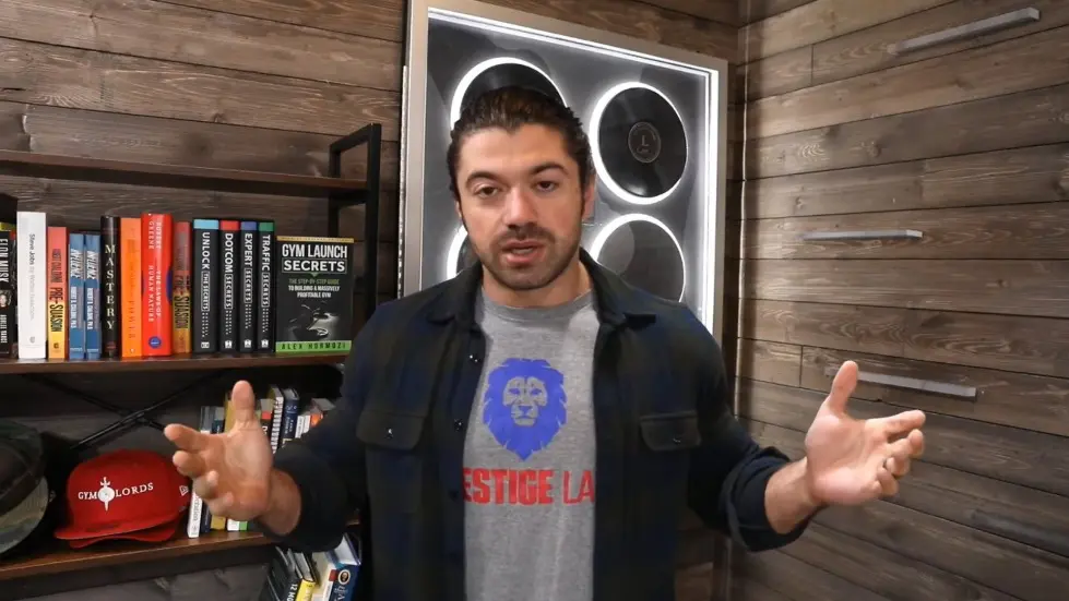 Alex Hormozi: #1 Lesson for Young Entrepreneurs from $100M CEO | Alex Hormozi 002