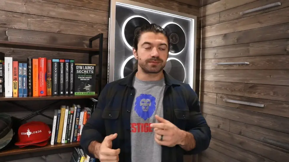 Alex Hormozi: #1 Lesson for Young Entrepreneurs from $100M CEO | Alex Hormozi 006