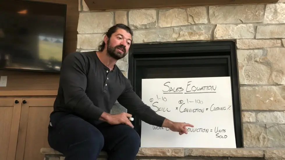 Alex Hormozi: 1 SIMPLE mental technique that will SKYROCKET your sales... 005