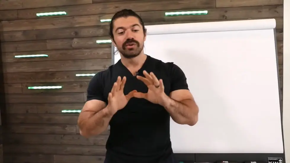 Alex Hormozi: 1 SKILL That Is HARD To Learn, BUT Will Pay Off FOREVER 002