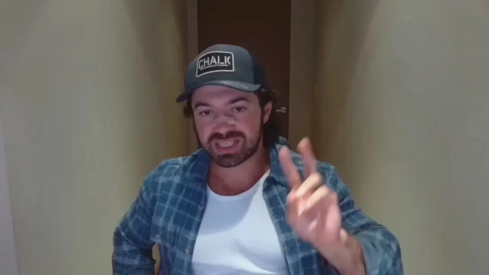 Alex Hormozi: $100M CEO: "How to make the HARD decisions that change your life" 004