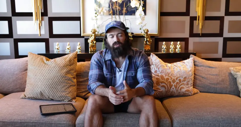 Alex Hormozi: 14 Life Lessons I Wish I Knew Earlier 003