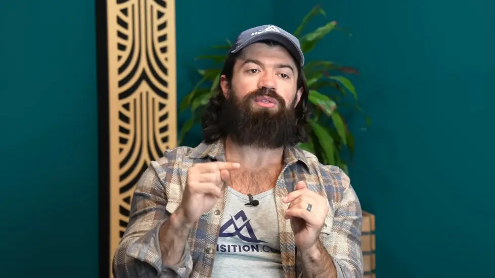 Alex Hormozi: 14 Money Mistakes to AVOID in Your 20