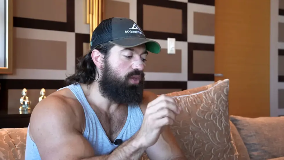 Alex Hormozi: 17 Conversations That Made Me A Millionaire 002